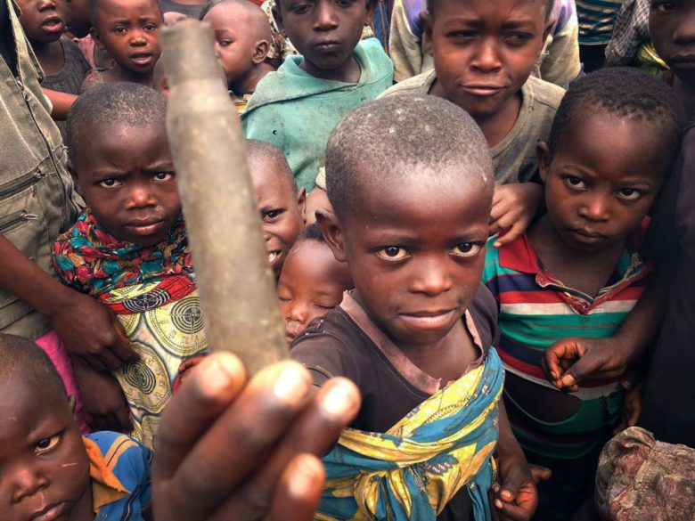 Fida auttaa taisteluja paenneita lapsia Goman leirillä itäisessä Kongossa.