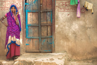 Udaipur on uusin kummikohde. Udaipurin köyhien kylien lapsilla on oikeus päästä kouluun.